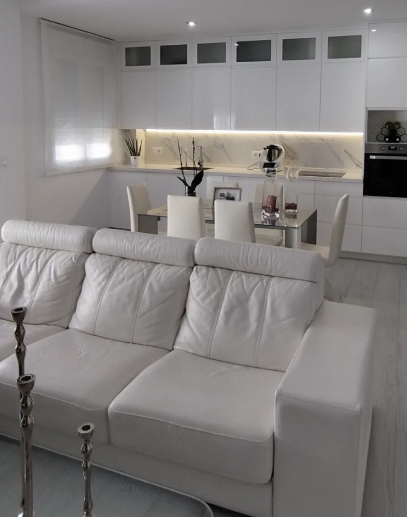 cocinas-abiertas-salones-lujo-marbella-012