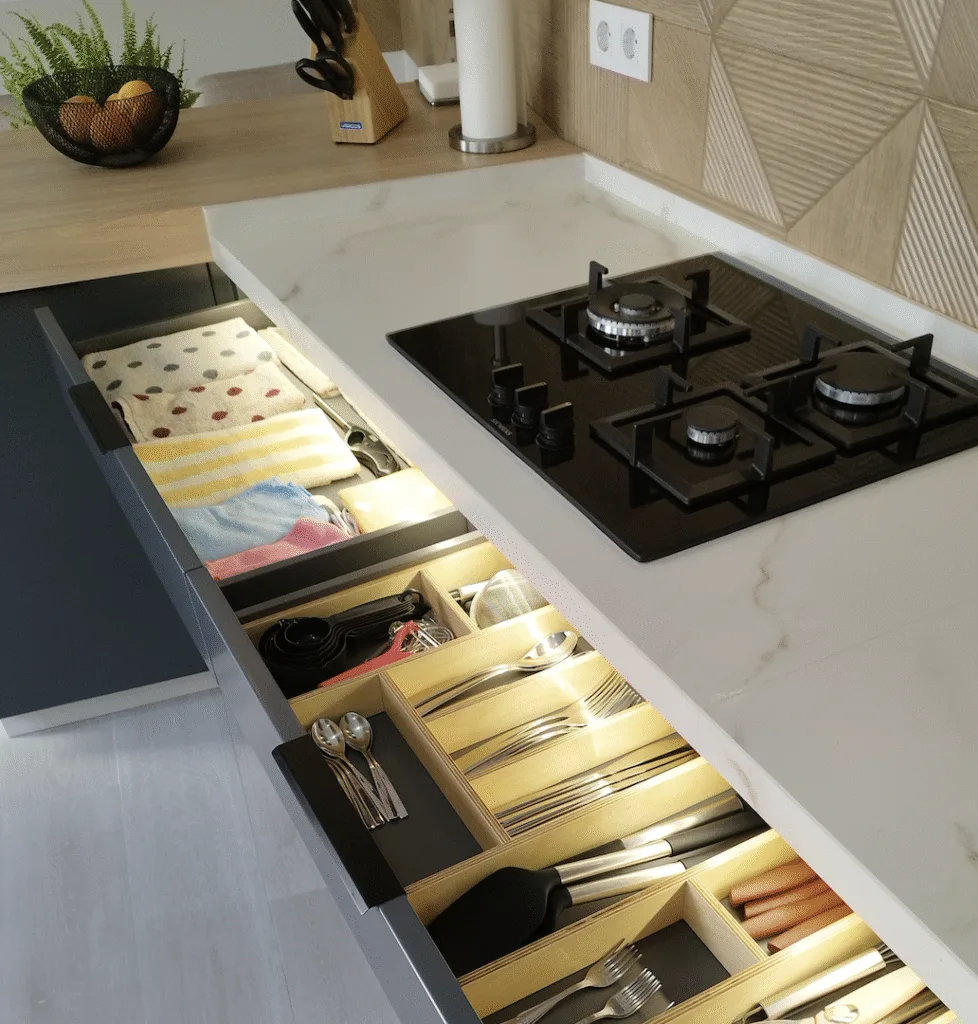 iluminiacion-integrada-cocinas-marbella-39935